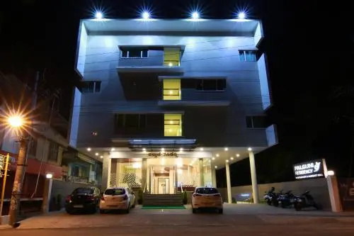 Palguni Residency, 哈桑 — 照片 1