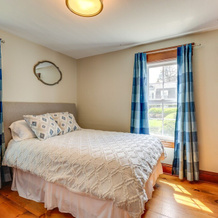 New York Vacation Rental w/ Covered Porch, Geneva — photo 5