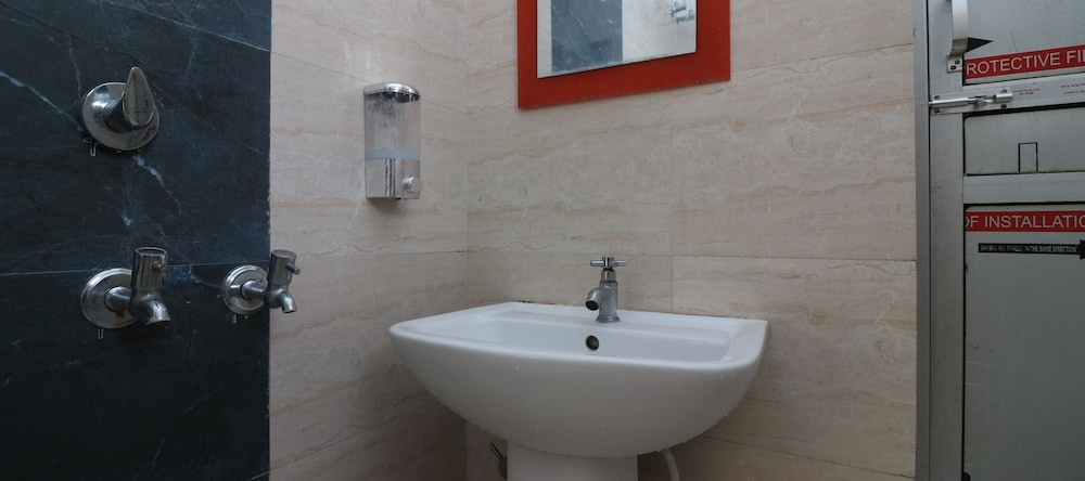 Lummj Guest House, Мотихари — фото 1