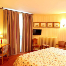 Hostellerie Saint Pierre, 圣皮埃尔-迪沃夫赖 — 照片 5