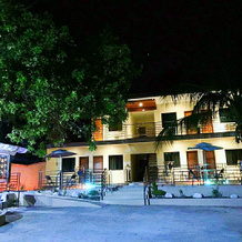 Joaquim's Lodge, Oslob — photo 3