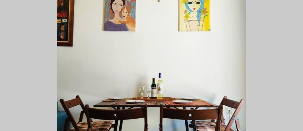 Sofi-Art House, Кинопиастес — фото 1