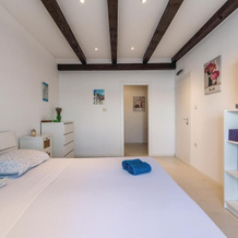 Beautiful apartment in Jablanac w/ 2 Bedrooms, 亚布拉纳茨 — 照片 5