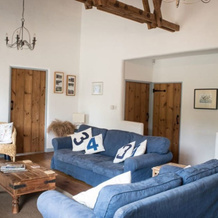 Superb detached Grade II listed barn conversion with hot tub & FREE membership to nearby Leisure Club, 奥特里圣玛丽 — 照片 2