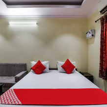 OYO 30754 Hotel A P Palace, 达尔班加 — 照片 4