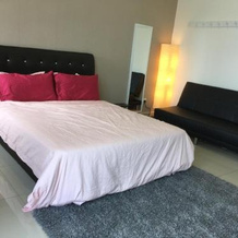 Warm Stay at Trefoil, Klang — photo 5