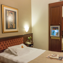 Santa Barbara Hotel, 圣多纳托米拉内塞 — 照片 2