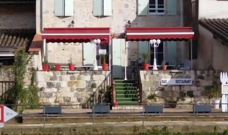 Les terrasses du petit Nérac, 内拉克 — 照片 1