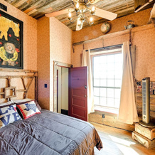 Western-Themed Decatur Studio On Main Street!, Декатур — фото 4