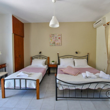 Stefanos Studios, Lakithra — photo 4
