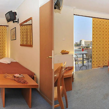 Attica Beach Hotel, Марафон — фото 3