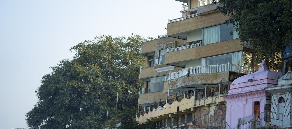 Narmade River View Resort, 霍桑加巴德 — 照片 1