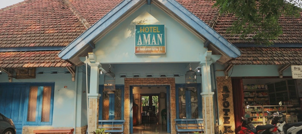 OYO Life 1972 Aman Family Inn Syariah, 波诺罗戈 — 照片 1