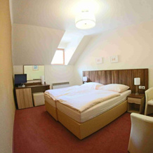 Hotel Koruna, Karlstejn — photo 2