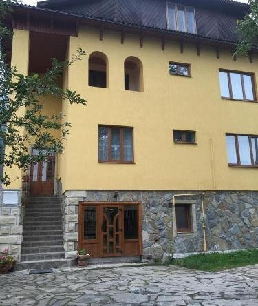 Svitanok, Яблоница — фото 1