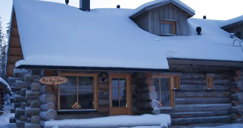 Far And Away Cabin, 科拉里 — 照片 1