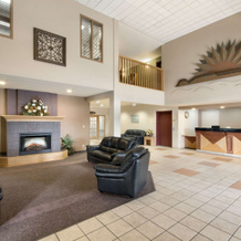 Days Inn & Suites by Wyndham Thunder Bay, Thunder Bay — photo 2