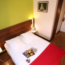 Brit Hotel Lyon Eurexpo, 布龙 — 照片 2