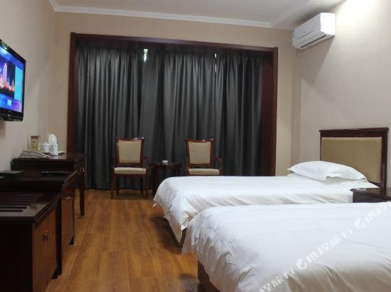 Jinchang Hotel, 金昌 — 照片 1