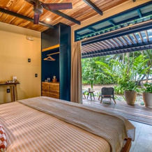 awā Beachfront Hotel, 旧港 — 照片 3