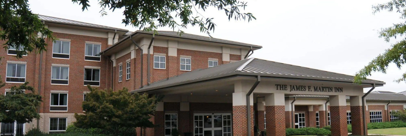Clemson University's James F. Martin Inn, Клемсон — фото 1