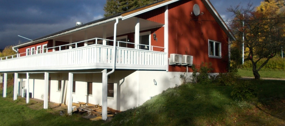 Hotell Vildmarken, 萨夫莱 — 照片 1