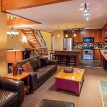 Pinnacle Ridge Chalets By Fernie Lodging, Ферни — фото 2