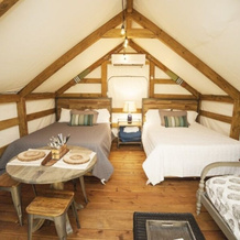 Geronimo Creek Retreat Getaway Cabin #0 1 Bedroom 1 Bathroom Cabin, Сегин — фото 3
