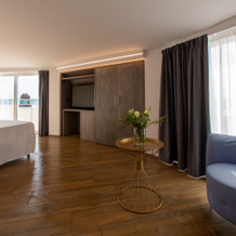 Grand Hotel Faraglioni, 阿奇雷亚莱 — 照片 4