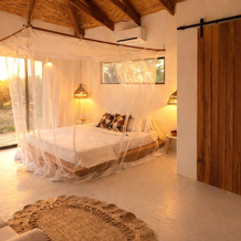 Coral Villa - Luxury Beachfront Villa with Private Pool by Karula, Inhambane — photo 2