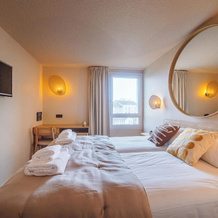 Hotel Bhoma Troyes, 拉沙佩勒-圣吕克 — 照片 2