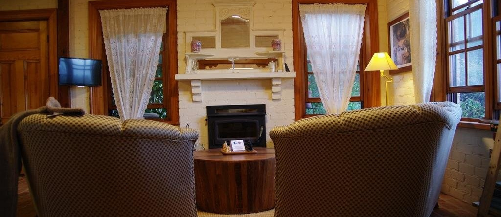 Pear Tree Hollow, Inman Valley — photo 1