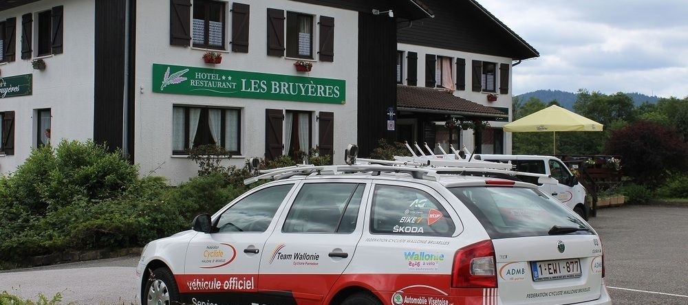 Hôtel Restaurant les Bruyères, 旺特龙 — 照片 1