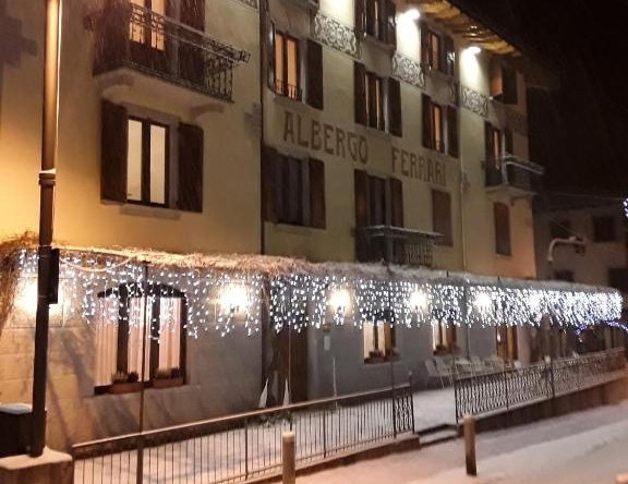 Hotel Ferrari, 卡斯蒂奥内德拉普雷索拉纳 — 照片 1