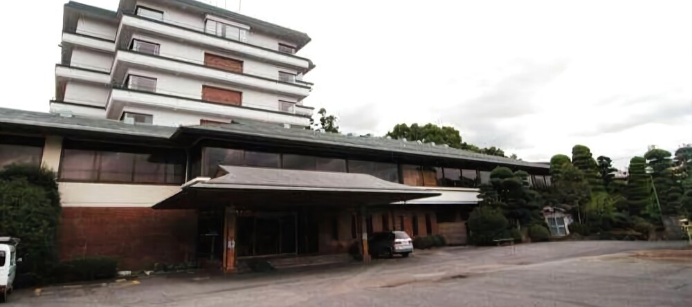 Family Hotel Shinsenkaku, Уресино — фото 1