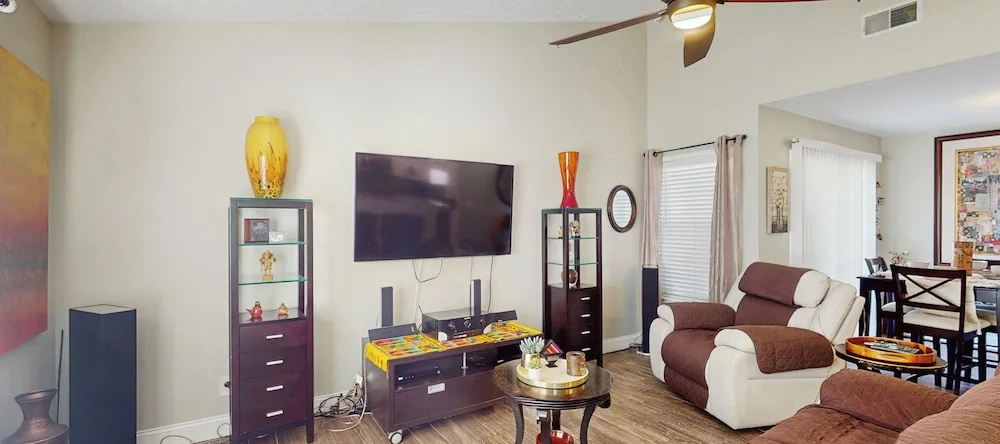 Dog-Friendly Family Home W/ Patio & Fire Pit!, Ричмонд-Хилл — фото 1
