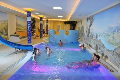 Hotel Zauchensee Zentral, 阿尔滕马克特蓬高 — 照片 1