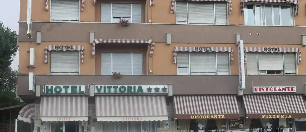 Albergo Vittoria, 大和田 — 照片 1