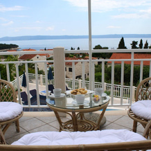 Villa With 4 Bedrooms in Brac, With Wonderful sea View, Private Pool,, 苏马尔廷 — 照片 5