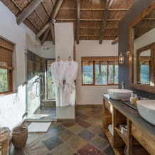 Lalibela Game Reserve - Inzolo Lodge, Сидбери — фото 3