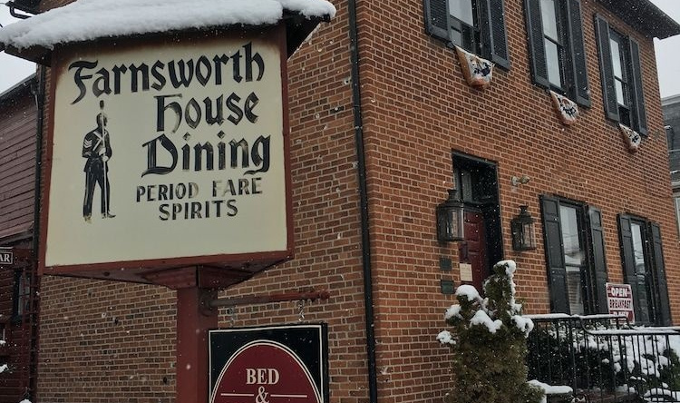 Historic Farnsworth House Inn, Геттисберг — фото 1