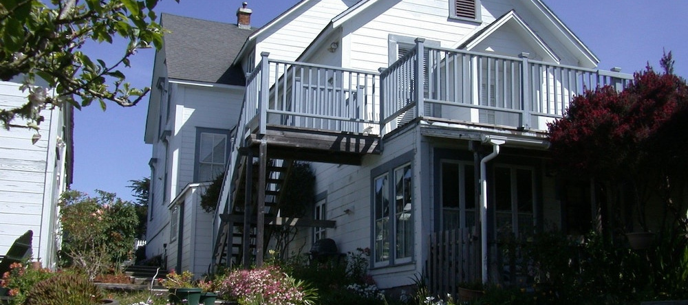 Nicholson House Inn and Spa, 门多西诺 — 照片 1