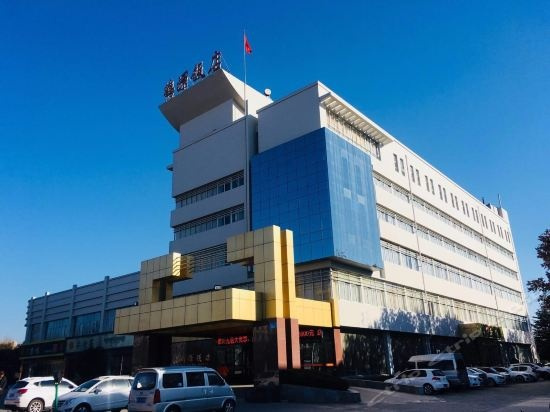 鹤壁鹤源饭店, 鹤壁 — 照片 1