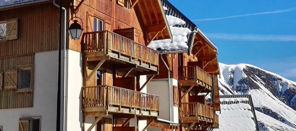 Well-kept apartment in les Sybelles with 310 km. of slopes, 圣索兰达尔夫 — 照片 1