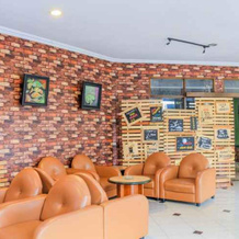 Hotel Taman Mangkubumi Indah, 打横 — 照片 2