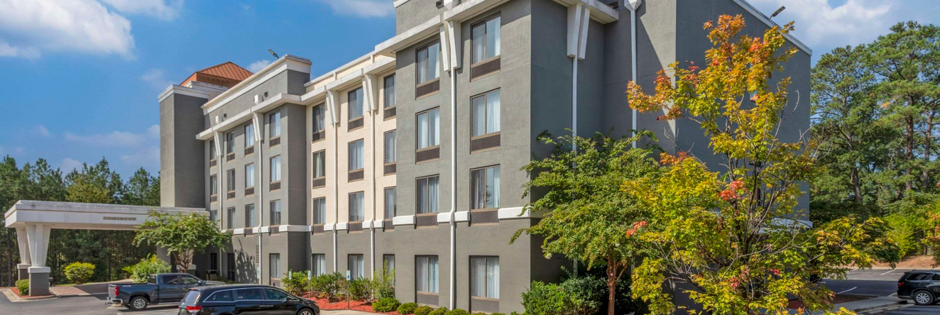 Comfort Suites Columbia Northeast - Fort Jackson, Дентсвилл — фото 1