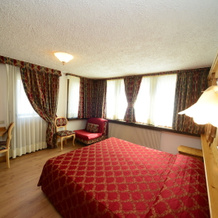 Hotel Crozzon, 麦当娜迪坎皮利奥 — 照片 4