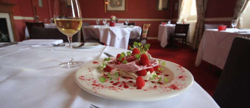 Worsley Arms Hotel, 斯林斯比 — 照片 1