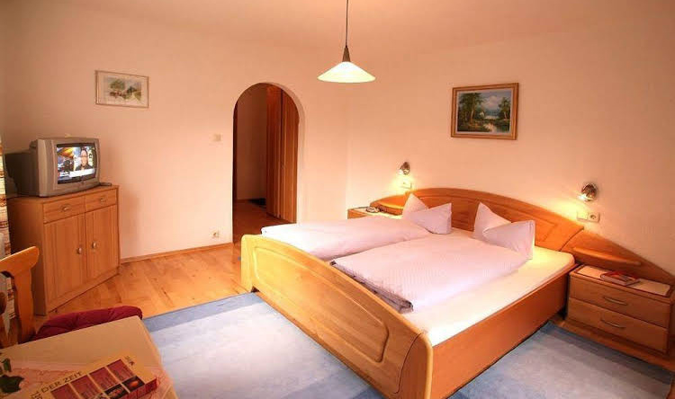 Gasthof Inntalerhof, Toesens — photo 1