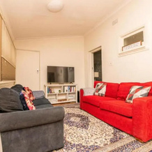 Hillside Cottage │ Comfy, Spacious, Walk to CBD & Stannies, Bathurst — photo 2